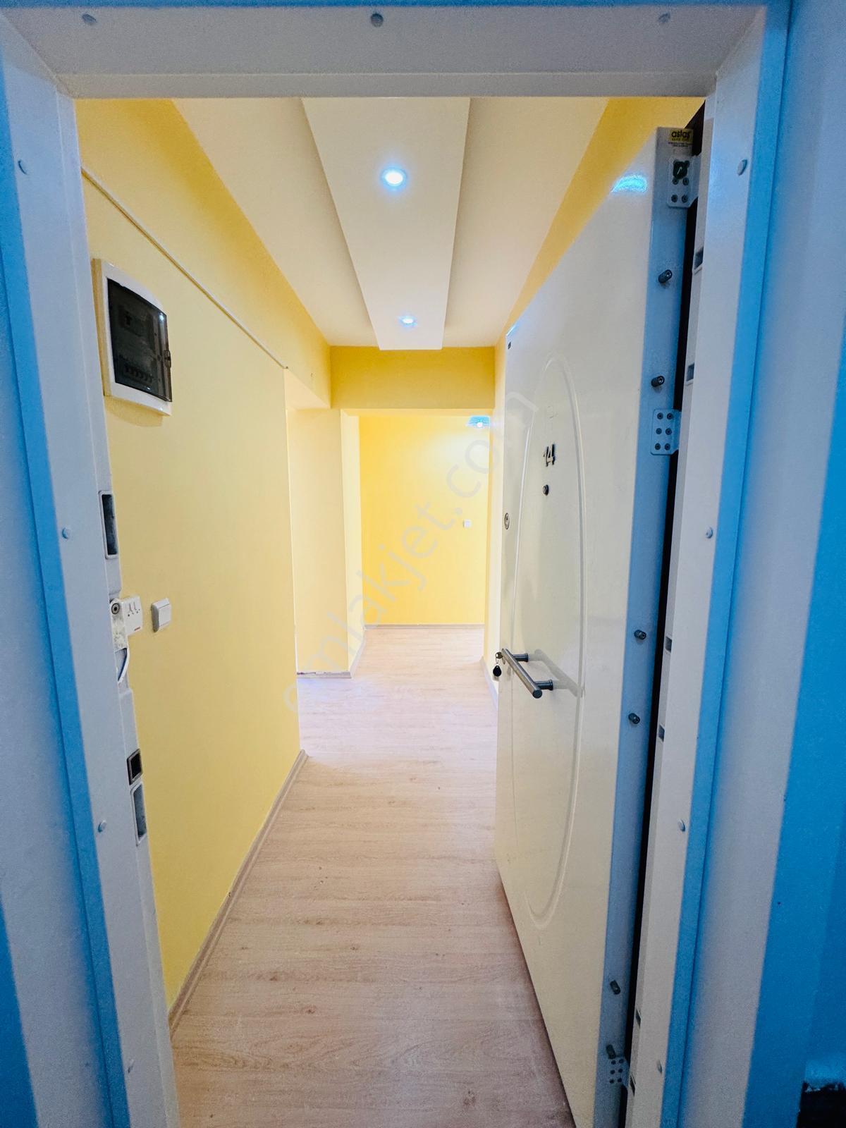 Didim Merkezde Masrafsız Hastane Ve Pazara Komşu 110 M2 Asansörlü 3+1 Ayrı Mutfak Kafa Daire - Görsel 14