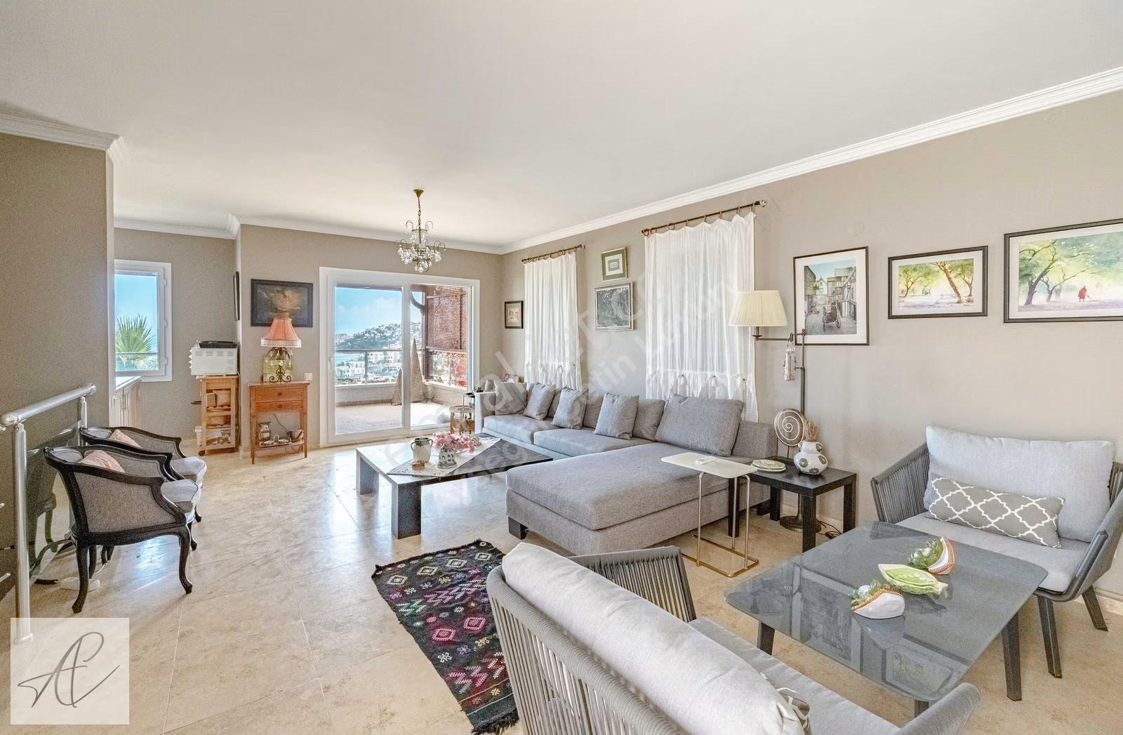 Gündoğan'da Denize Yürüme Mesafesinde Deniz Manzaralı Villa - Görsel 5