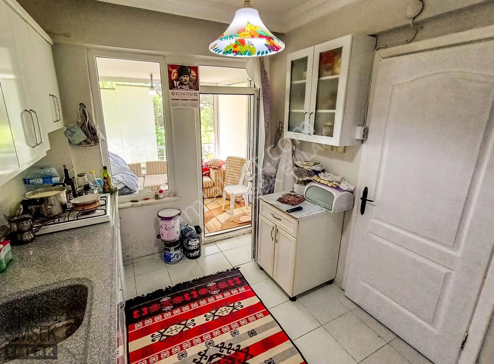 Güre Ramada Karşısı Full Eşyalı Kiralık 4+1 Tripleks Villa - Görsel 25