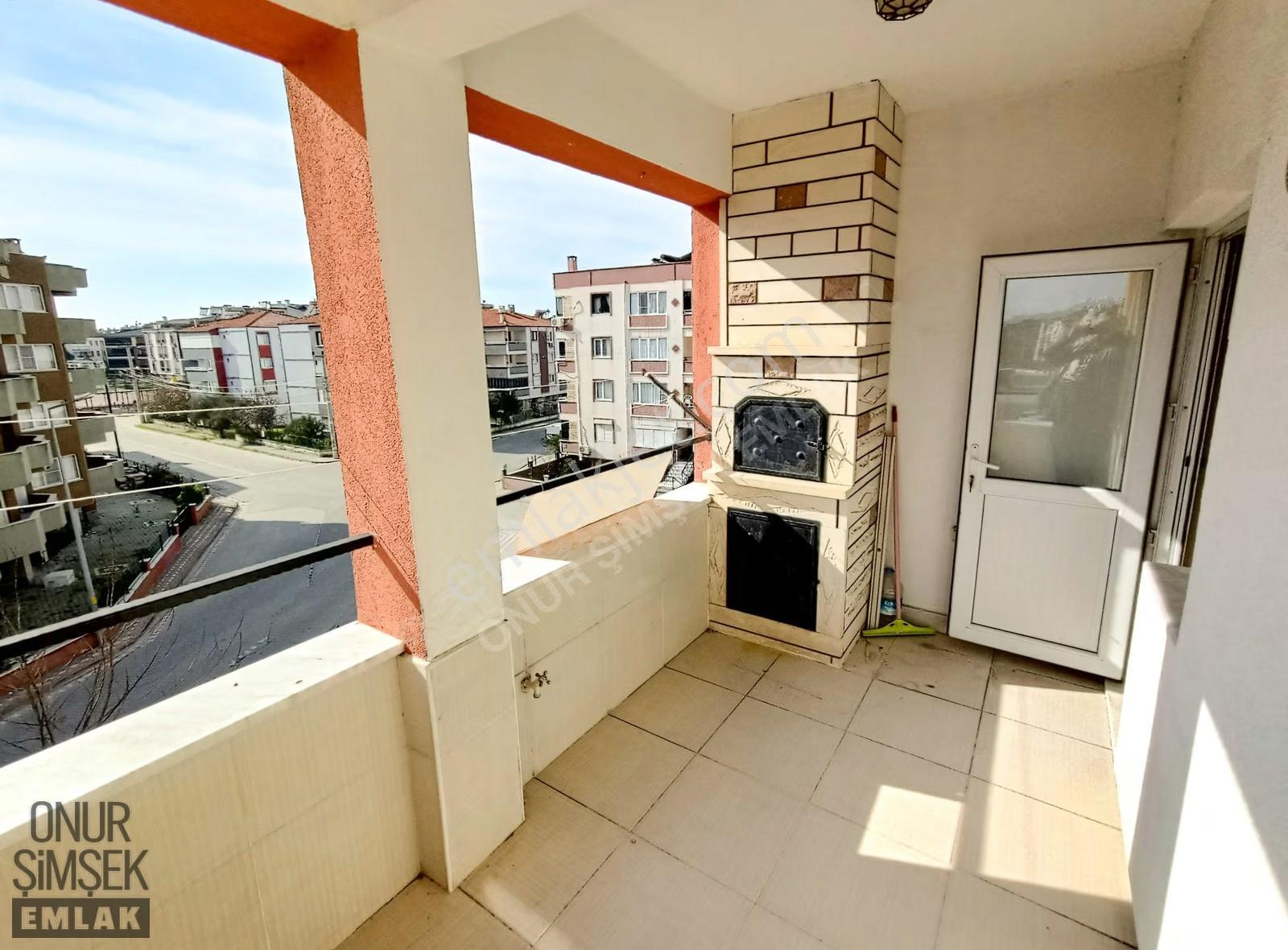 Akçay İkizçay'da Site İçinde Ön Cephe Ara Kat Ferah 2+1 Daire - Görsel 23