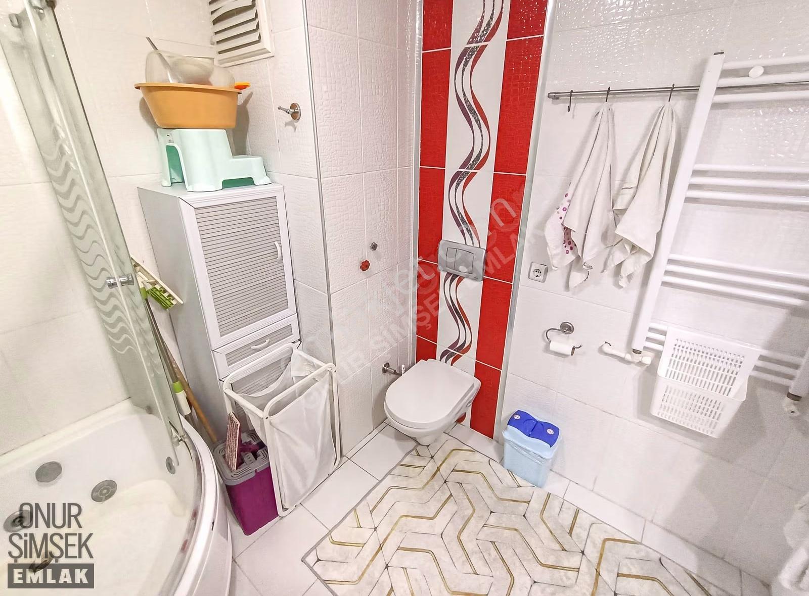 İkizçay'da Asansörlü Doğal Gaz Kombili Ultra Geniş 3+1 Daire - Görsel 20