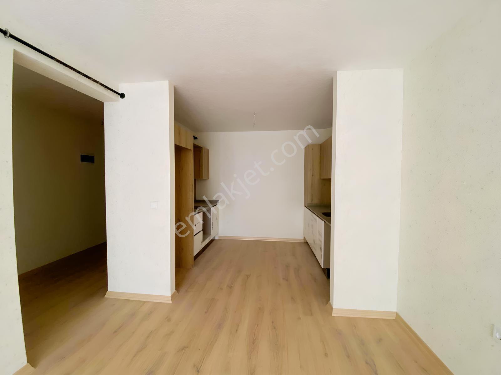 Bakyapı Prestij Yeni Hayat Sitesinde 2+1 Kiralık Ara Kat Daire - Görsel 17