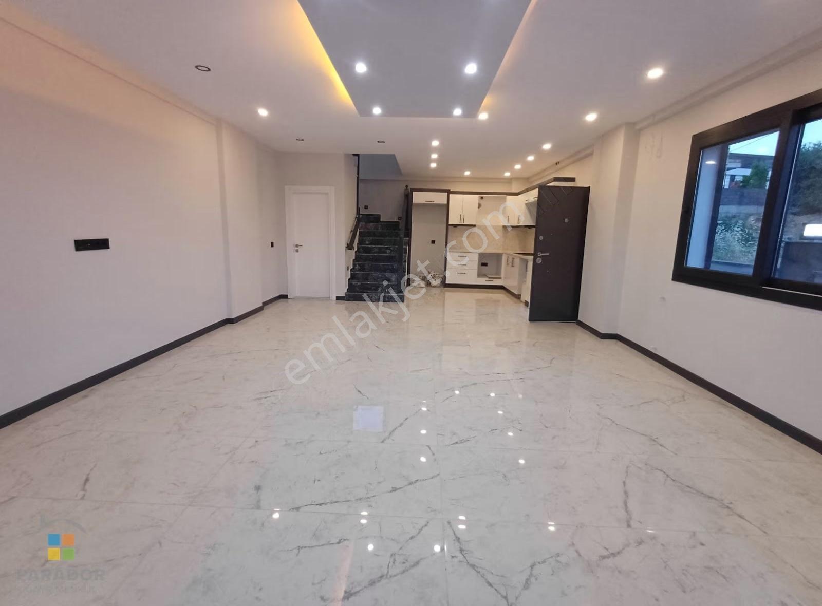Parador Gayrimenkul'den Satılık Akıllı Sistem 3+1 Lüx Villa