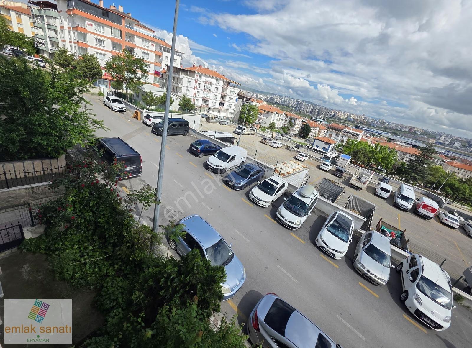 Elvan Mahallesinde Ara Katta 3+1 Kiralık Daire - Görsel 13