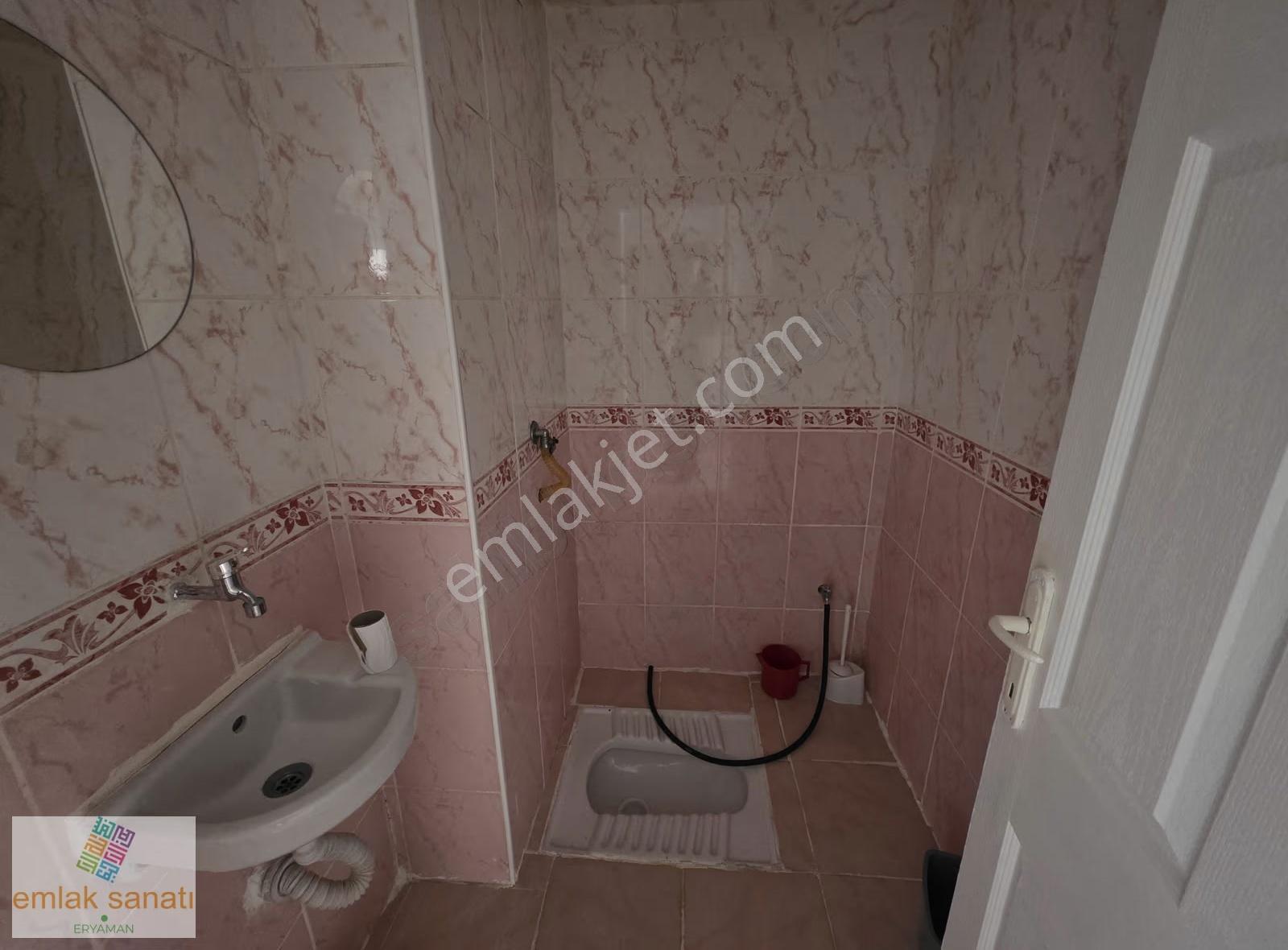 Elvan Mahallesinde Ara Katta 3+1 Kiralık Daire - Görsel 16