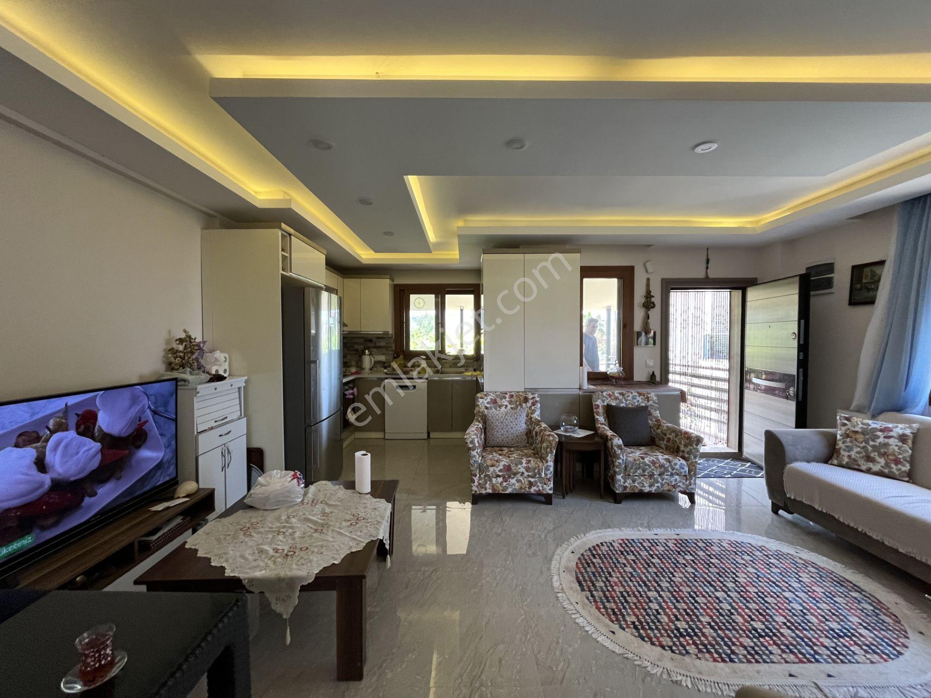 Veri’den Akarca’da Deniz Yakını Geniş Yaşam Sunan 5+2 Villa! - Görsel 8
