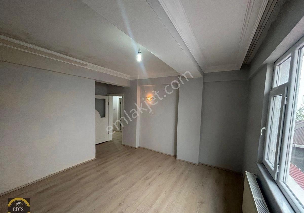 Mevlana Mah.de Kiralık Arakatta Mutfak Salon Ayrı Geniş 2+1 Daire - Görsel 30
