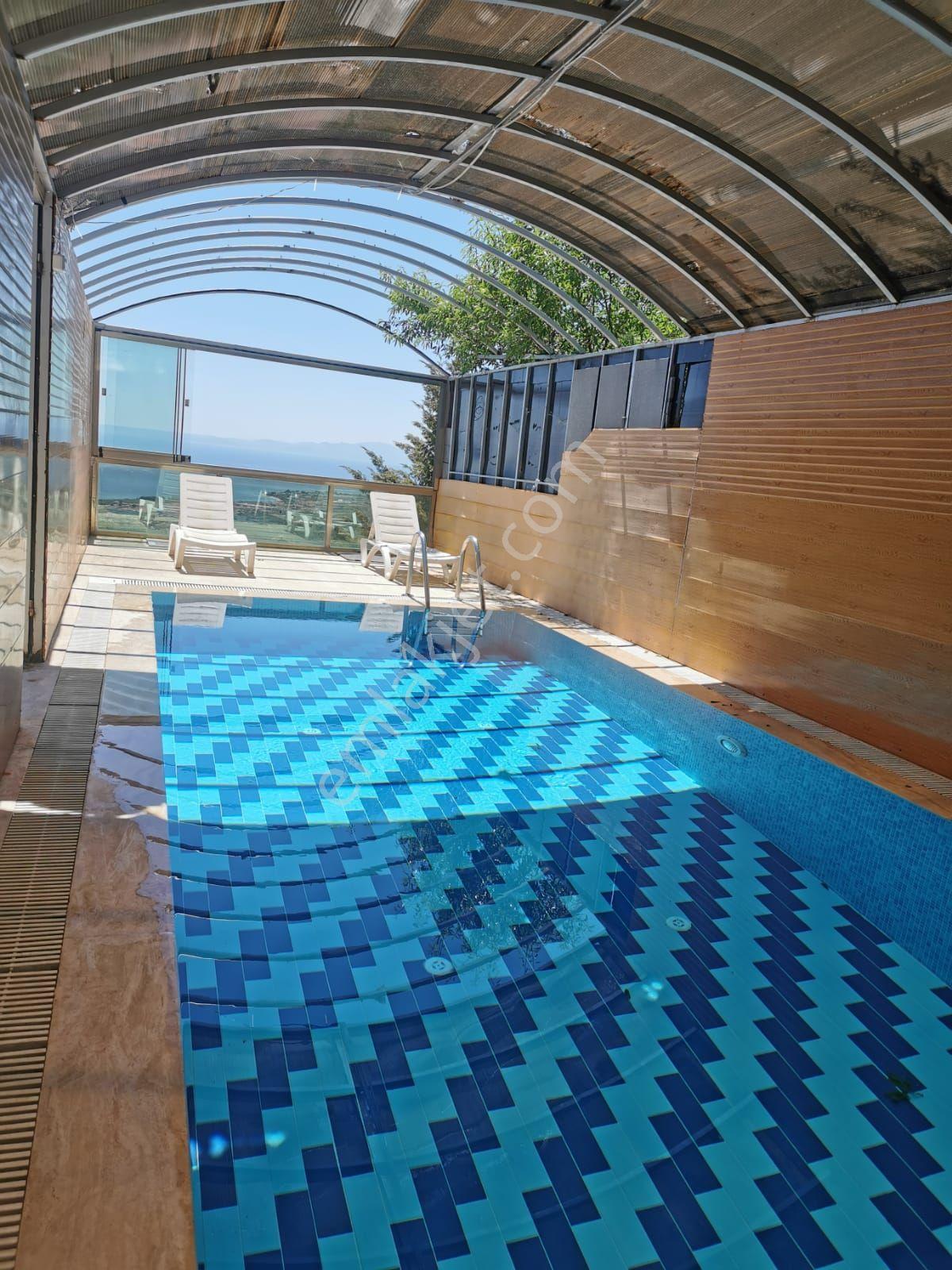Kazdağlarında Havuzlu Muhafazakâr Villa