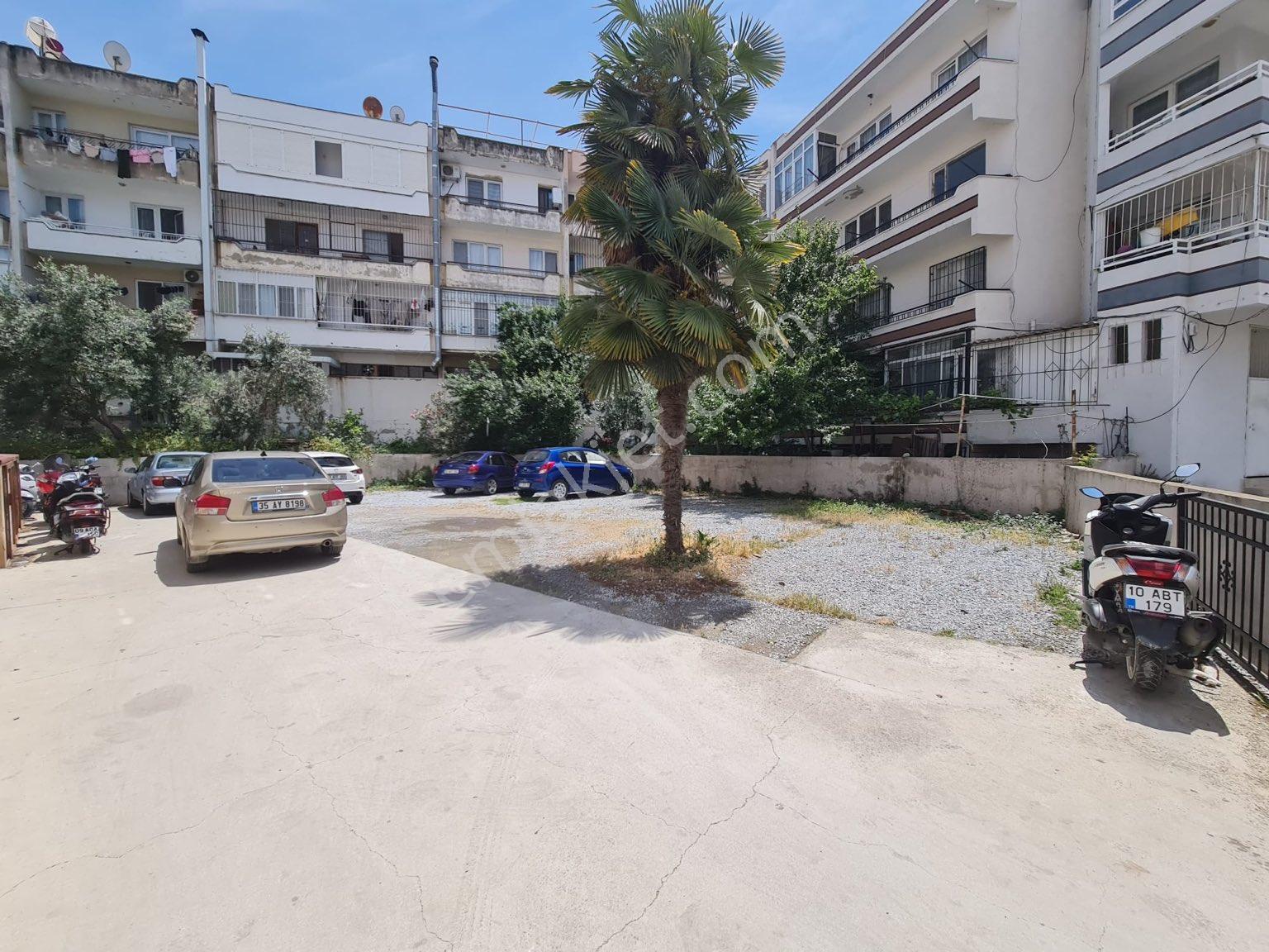 Arakat 1+1 Otoparklı Merekzi Loaksyon - Görsel 10