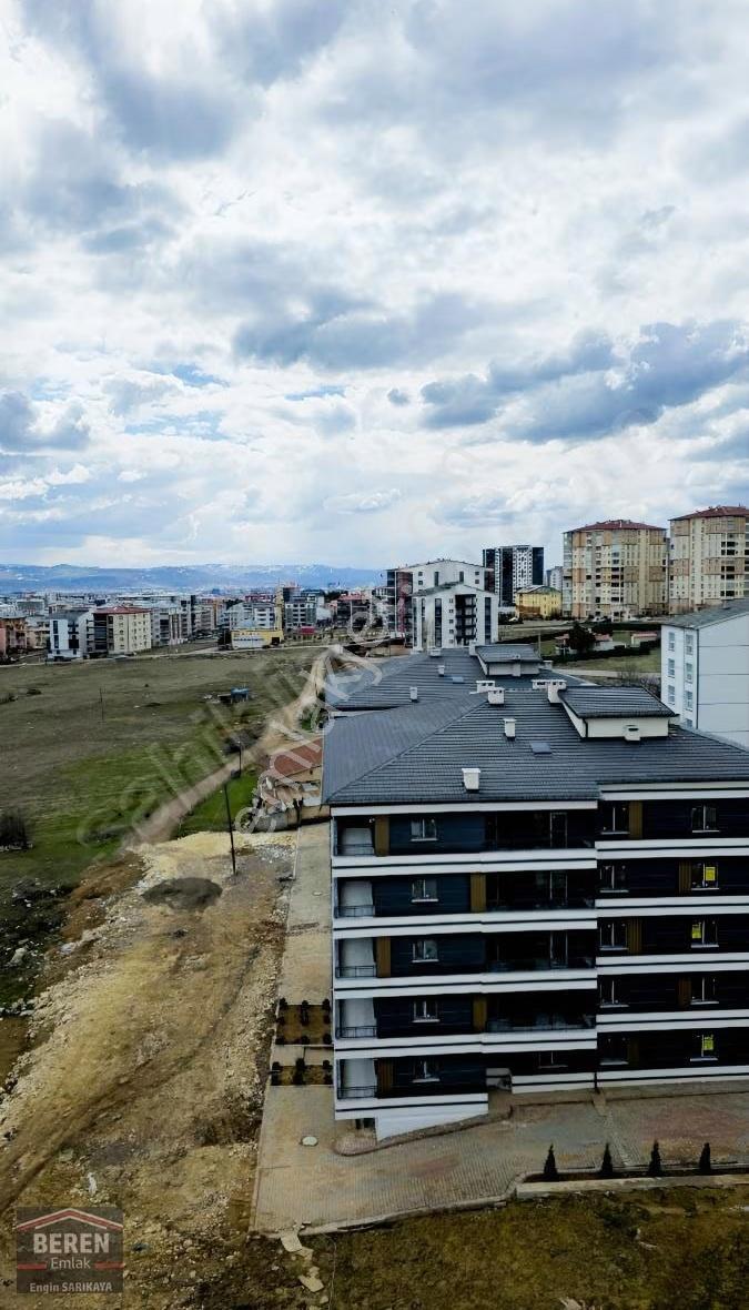 Kılavuzda Site İçerisinde 3+1 Sıfır Daire - Görsel 23