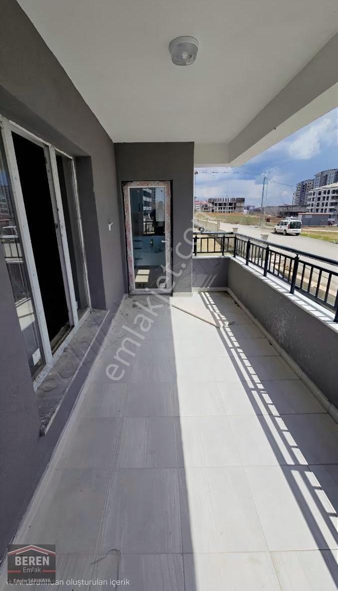 Kılavuzda Site İçerisinde 3+1 Sıfır Daire - Görsel 10