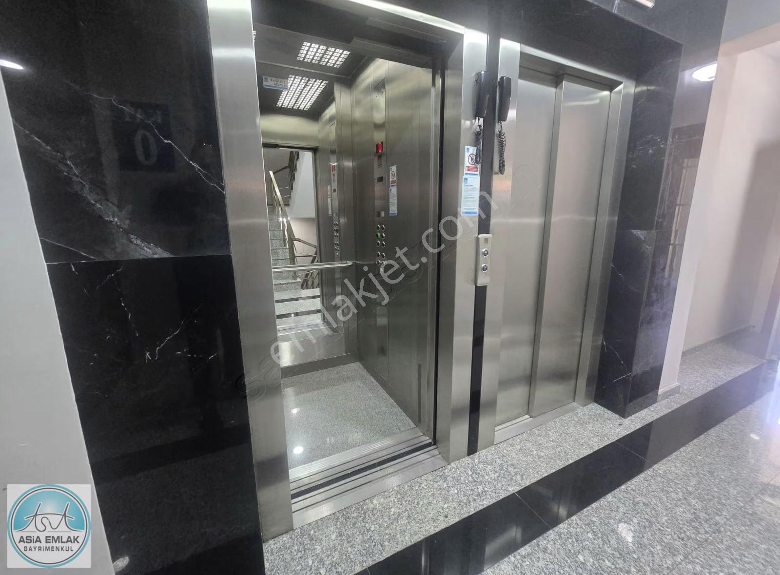 Marmara Arş.ve Metroya Yakın Manzaralı Site İçi 2+1 - Görsel 16