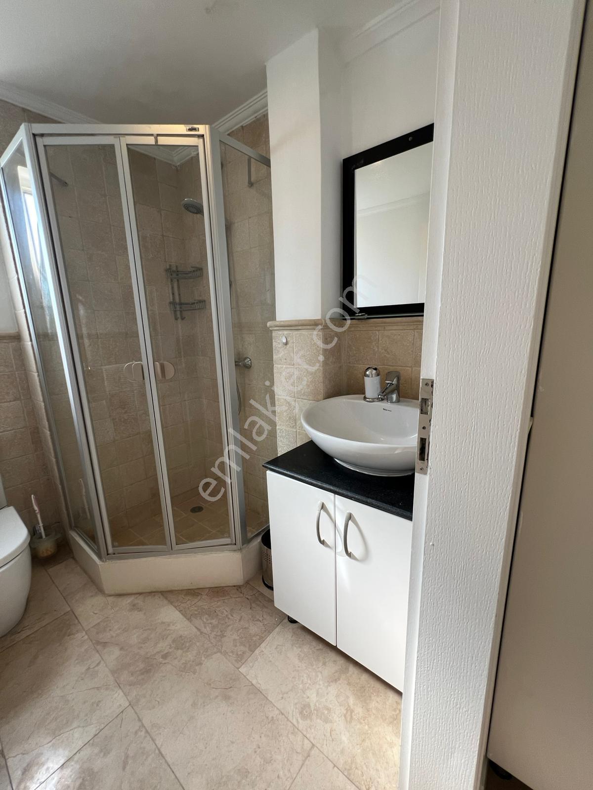 Günlük Kiralık Havuzlu Villa 3+1 Villa Marc - Görsel 20