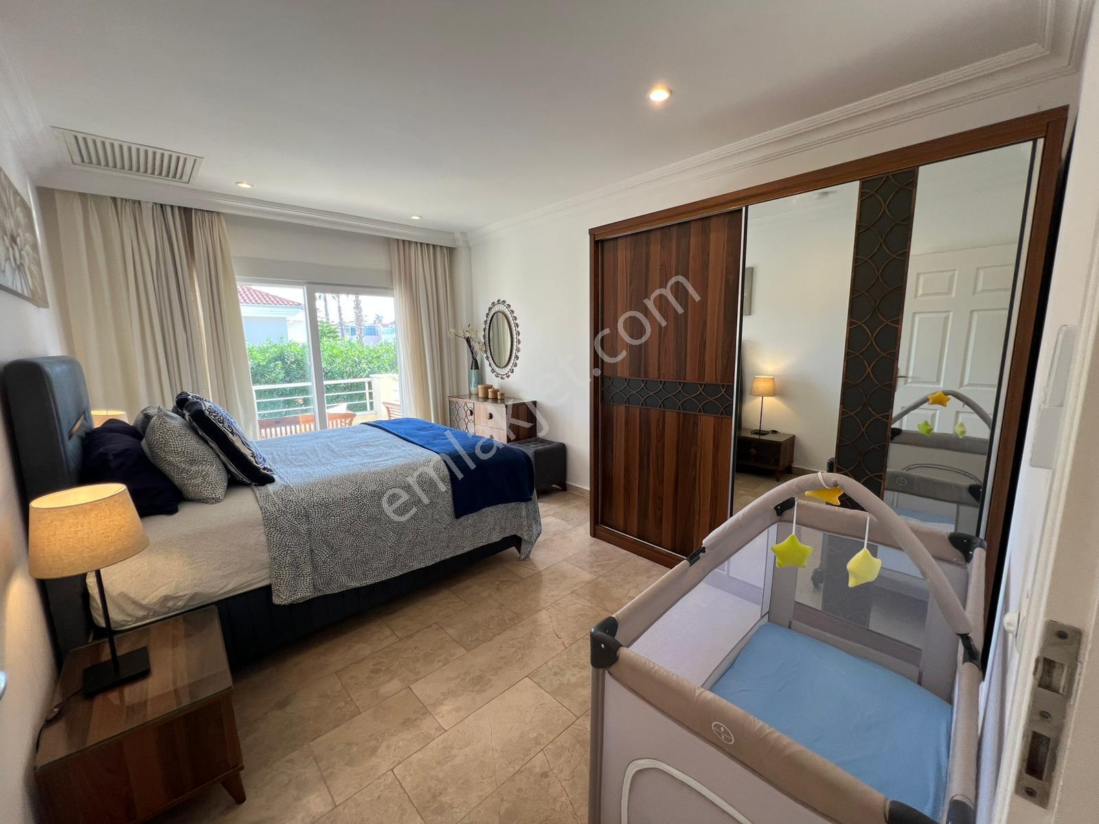 Günlük Kiralık Havuzlu Villa 3+1 Villa Marc - Görsel 25