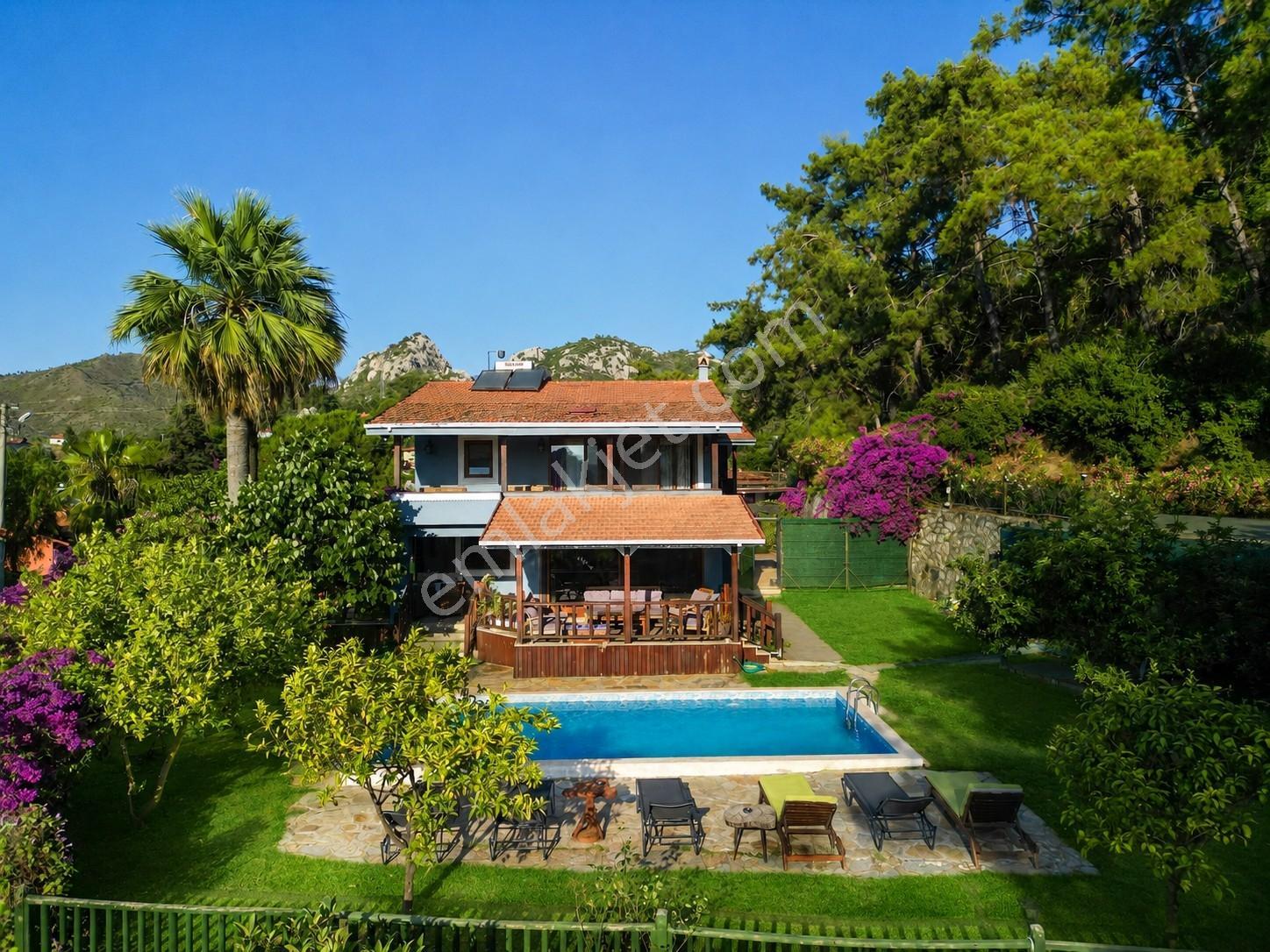 Marmaris Hisarönü Denize800m 1300m2 Eşsiz Arsada Müstakil Villa - Görsel 4