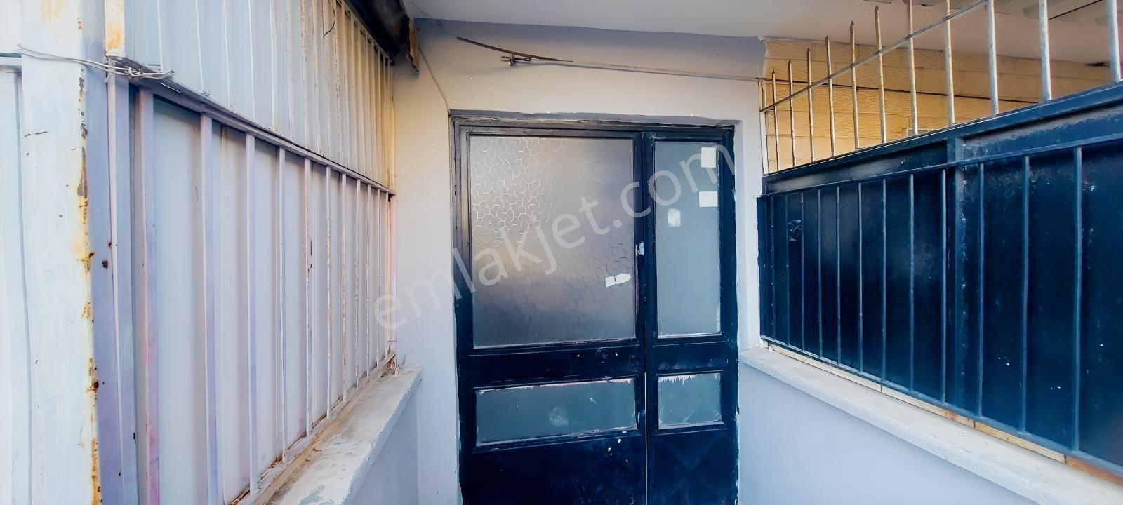 Didim Şehir Merkezinde 2+1 Ayrı Mutfak Daire - Görsel 8