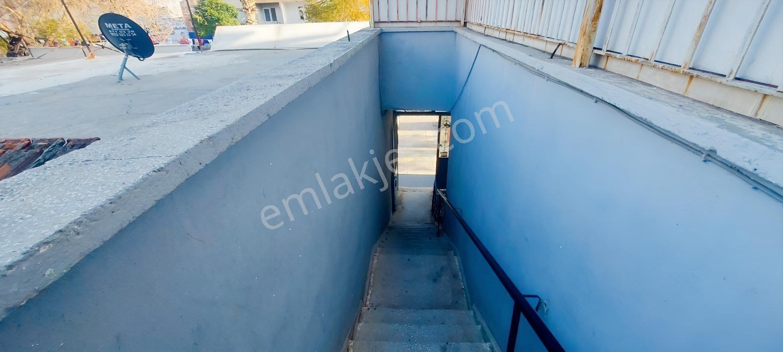 Didim Şehir Merkezinde 2+1 Ayrı Mutfak Daire - Görsel 15
