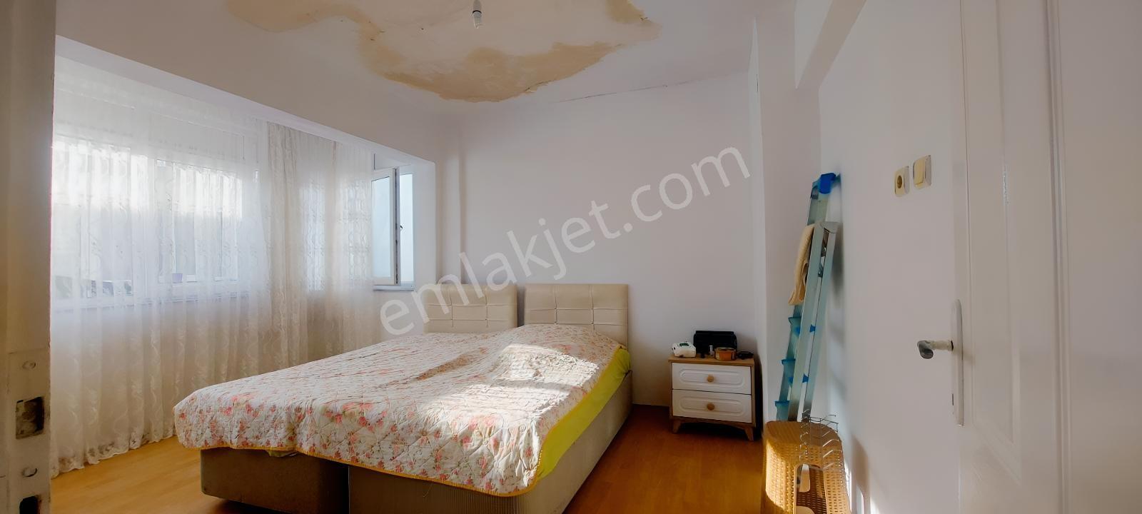 Didim Şehir Merkezinde 2+1 Ayrı Mutfak Daire - Görsel 9