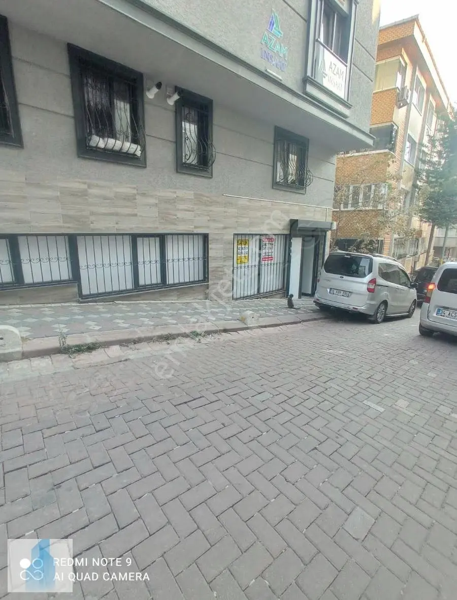 Zeytinburnu Veliefendi De Satılık 300 M2 İşyeri, Merkezi Konum