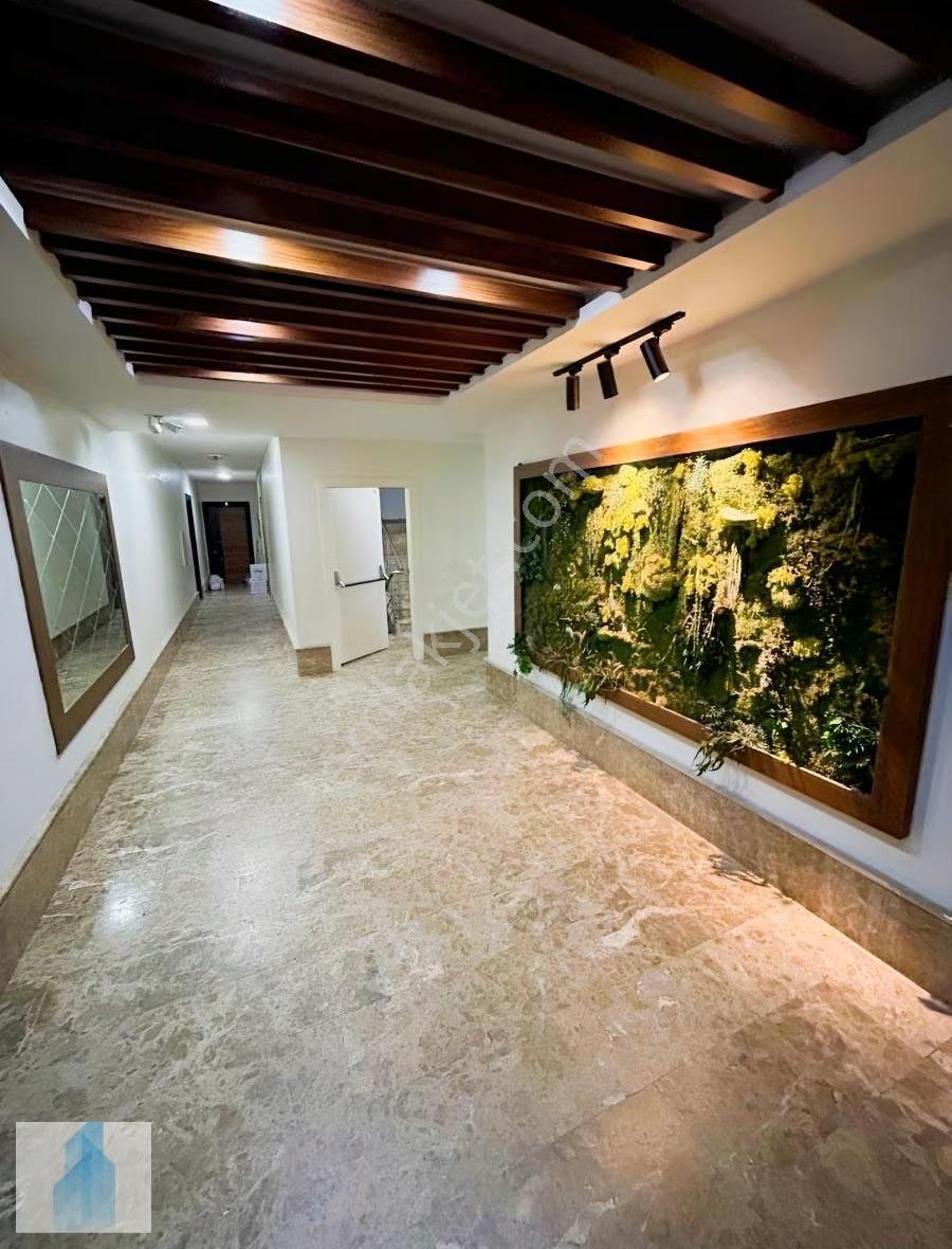 Küçükçekmece Göl Marin De Satılık 3+1 Site İçi Daire , Otoparklı - Görsel 12