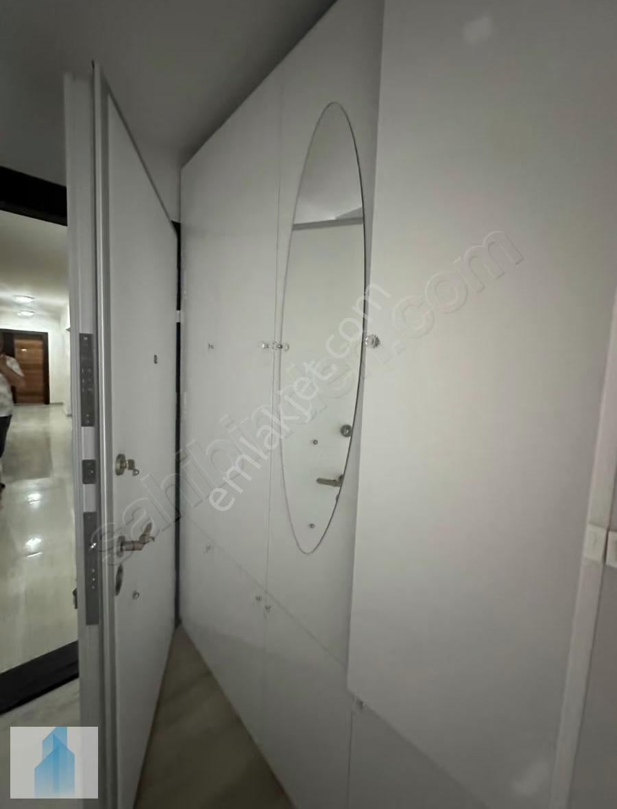 Küçükçekmece Göl Marin De Satılık 3+1 Site İçi Daire , Otoparklı - Görsel 6