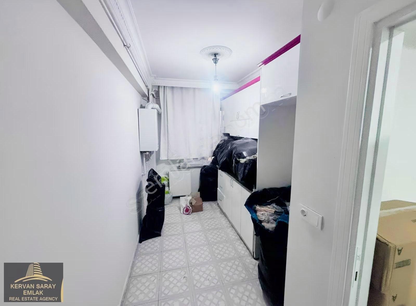Bahçeşehir Mobilyacılar Çarşı Karsısı Satılık Daire 1+1 85m2 - Görsel 3