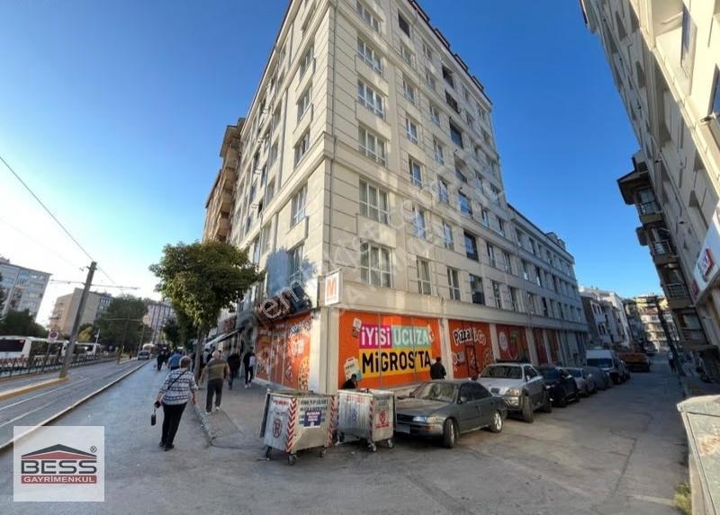 Bess'den İki Eylül Caddes Üzeri Satılık Eşyalı 4+1 Dubleks Daire