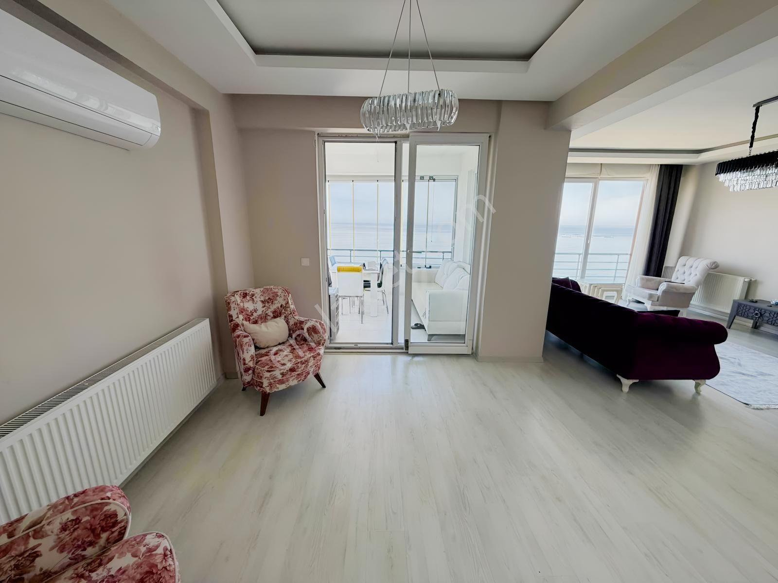 Tutkun Gayrimenkul'den Yomra'da Muhteşem Manzaralı Eşyalı Daire - Görsel 15