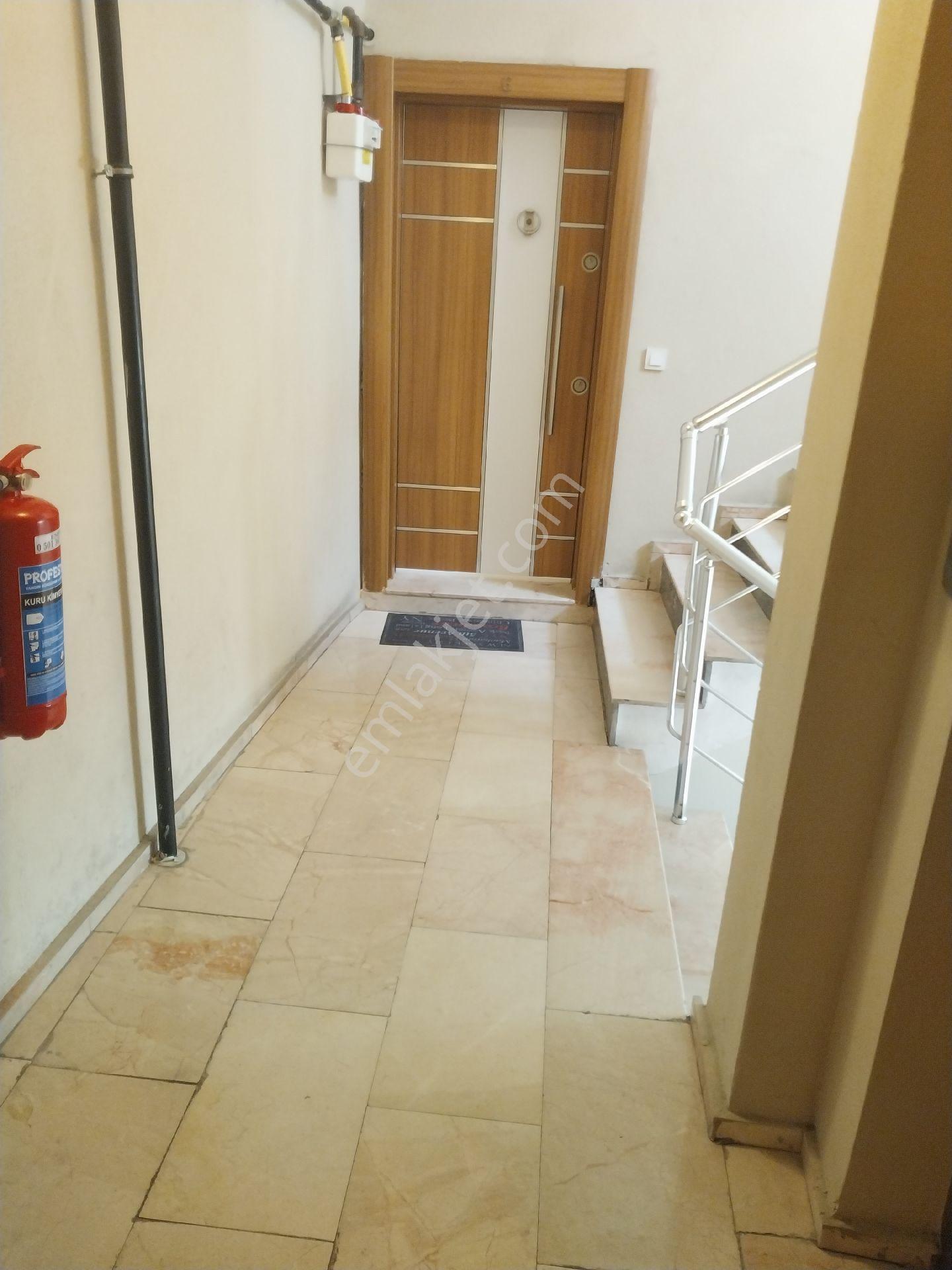 Yeni Lüx Ordu Caddesinde Yerden Isıtmalı Ekektrikli Panjurlu Kapalı Otoparklı Asansörlü - Görsel 34
