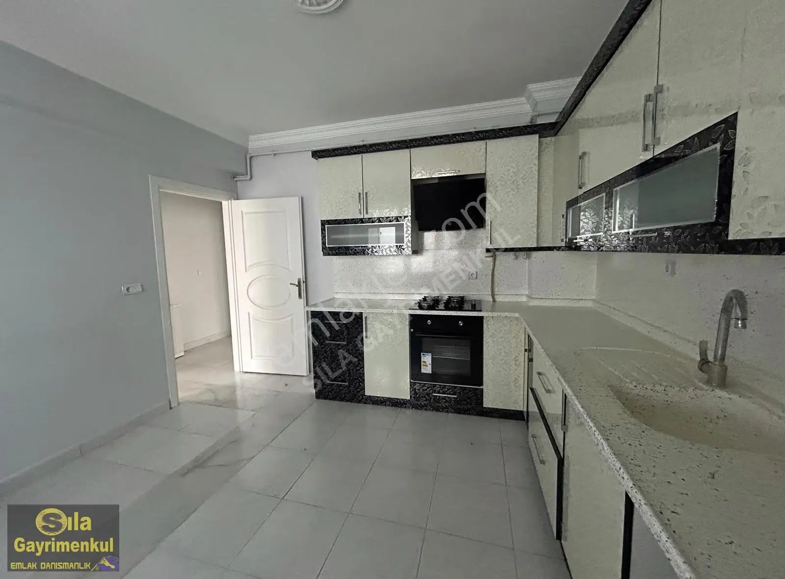Sıla Gayrumenkulden Yeni Mah'de 3+1 İçi Yapılı Ara Kat Daire - Görsel 5