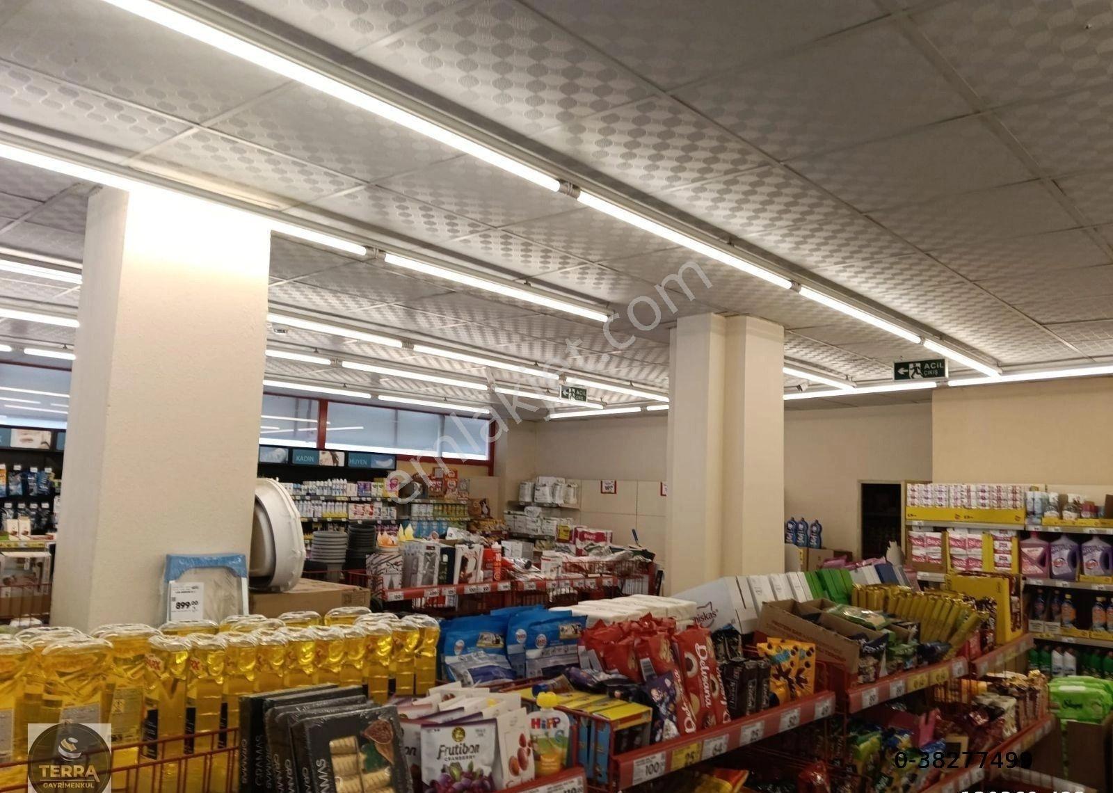 Germencik İstasyon Mah. Kurumsal Kiracılı 370 M2 3 Tapulu Dükkan - Görsel 15