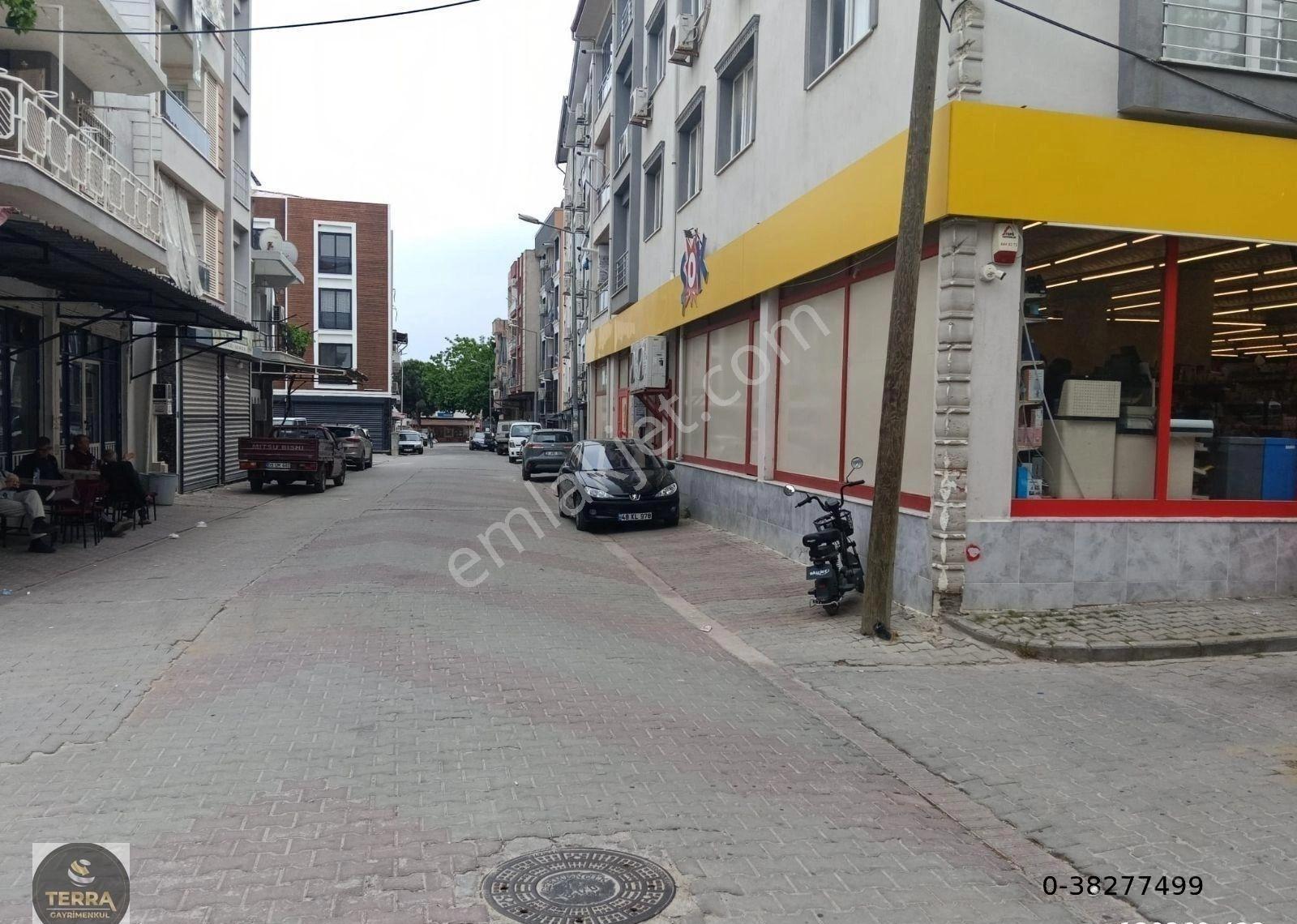 Germencik İstasyon Mah. Kurumsal Kiracılı 370 M2 3 Tapulu Dükkan - Görsel 23