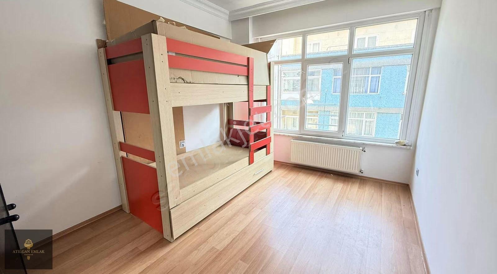 Üsküdar Çiçekçide Lokasyonu Değerli 2+1 Yatırımlık Daire - Görsel 31