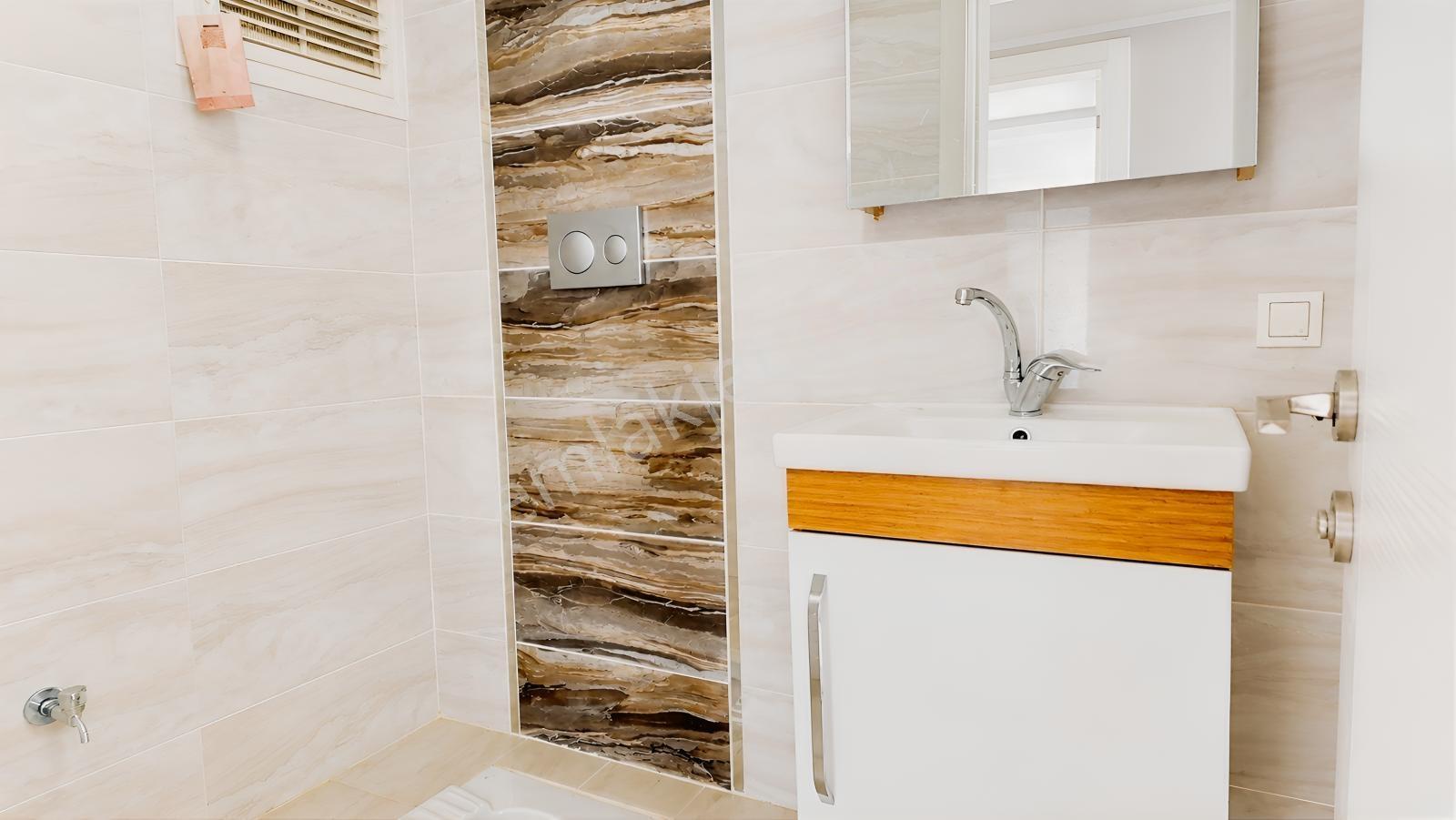 Aydın Merkez Efeler Girne Mahallesinde Kiralık Ayrı Mutfaklı 2+1 - Görsel 14