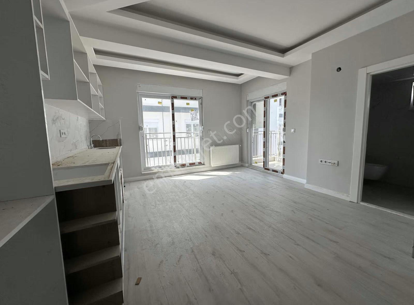 Akdeniz Emlaktan Denize Yürüme Mesafesinde Güney Cephe Daire - Görsel 20