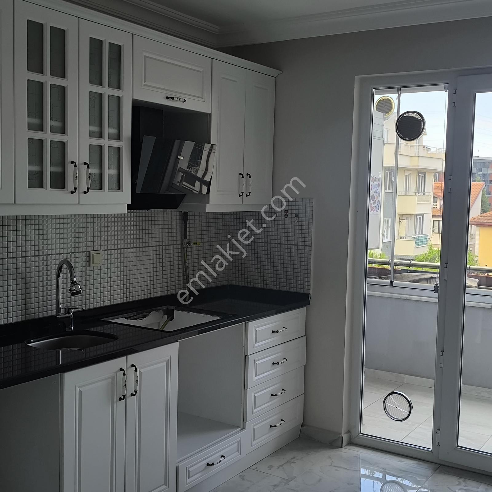 Kartepe Çiftlik Mahallesinde Kiralık 2+1 Dubleks Daire - Görsel 18