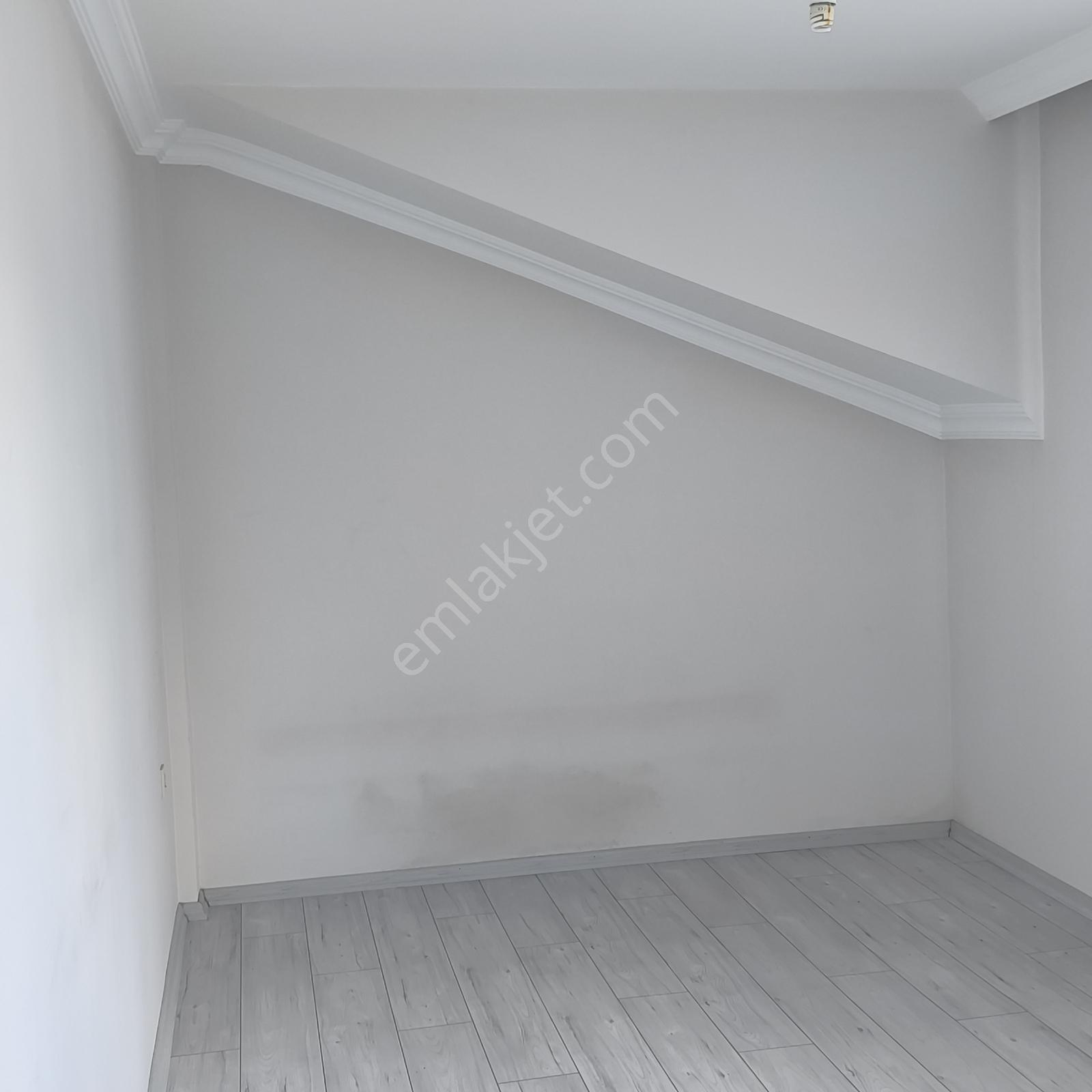 Kartepe Çiftlik Mahallesinde Kiralık 2+1 Dubleks Daire - Görsel 33