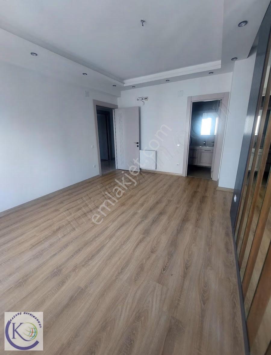 Kazanç'tan Mezitli Merkez Mah. Kiralık 5+1 Ultra Lüks Daire - Görsel 17