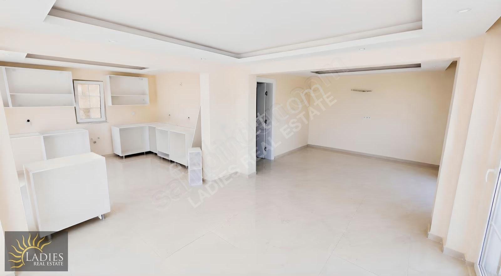 Ladies Emlak'tan 3+1 Havuzlu Villa- İncebel Tatil Sitesi - Görsel 8