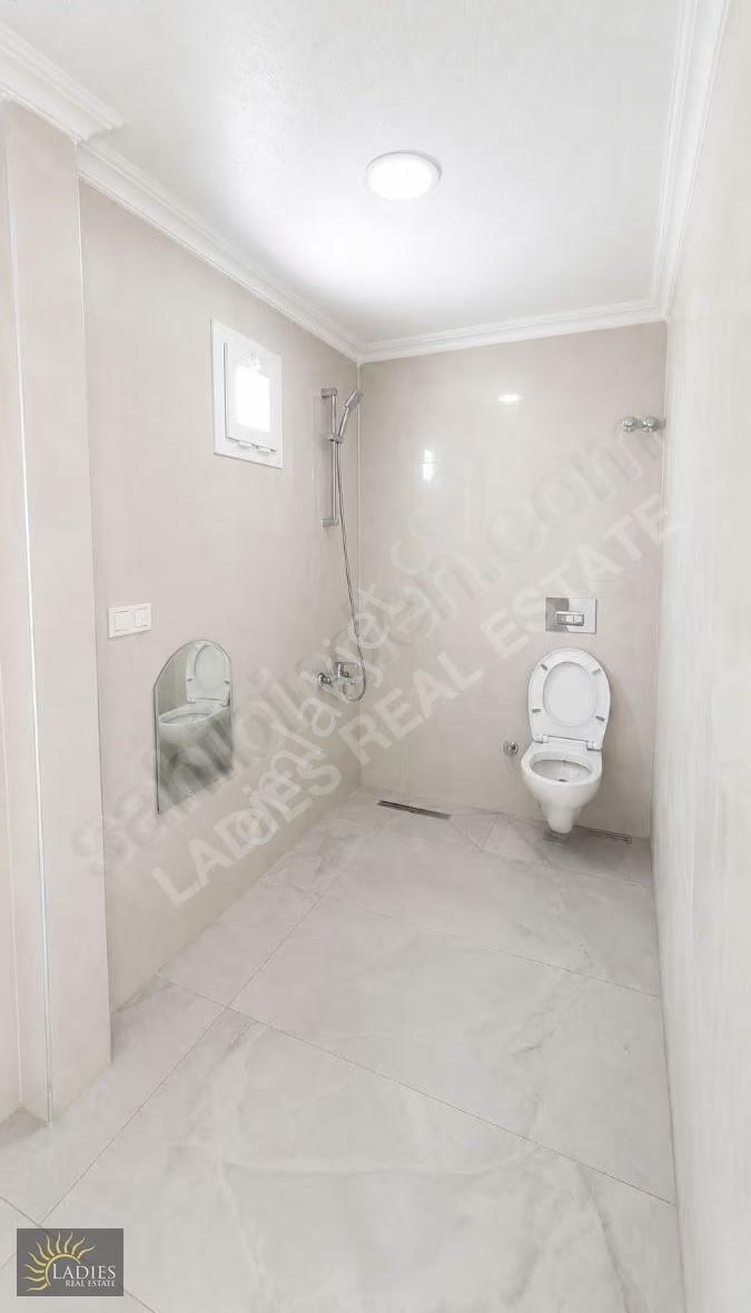 Ladies Emlak'tan 3+1 Havuzlu Villa- İncebel Tatil Sitesi - Görsel 6