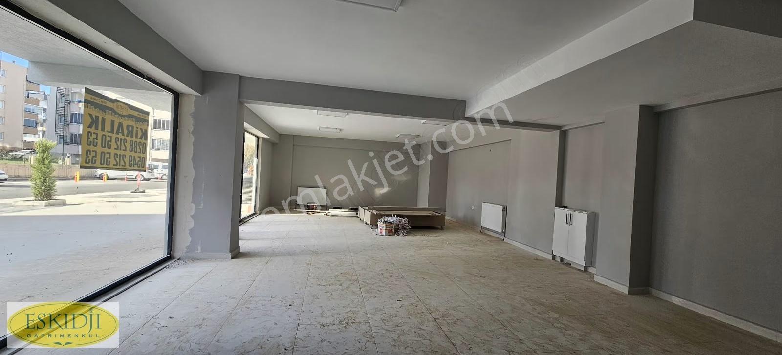 Çanakkale Kepez Atrium Evleri'nde Kiralık Net 90 M2 İşyeri - Görsel 2