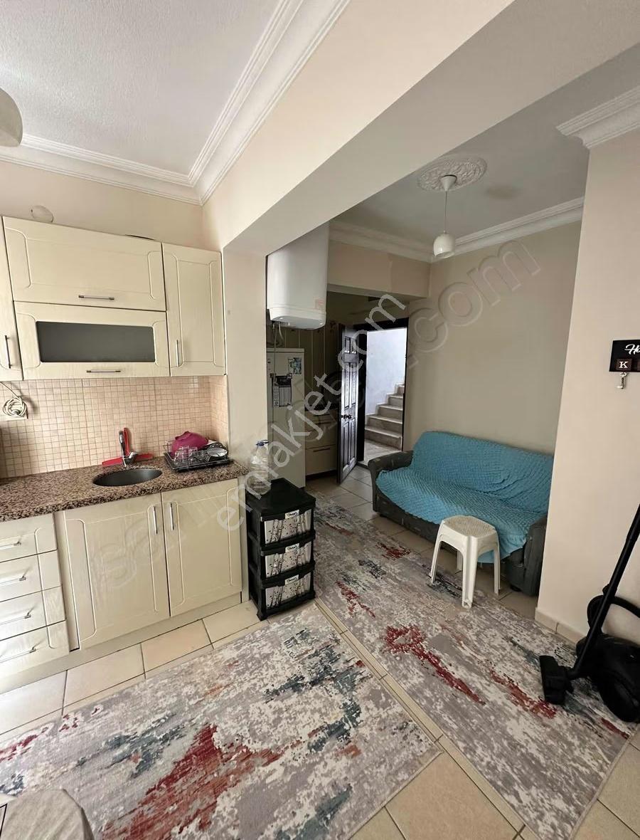 Mak Emlaktan Ara Kat Balkonlu 2+1 50m2 Satılık Apart - Görsel 7