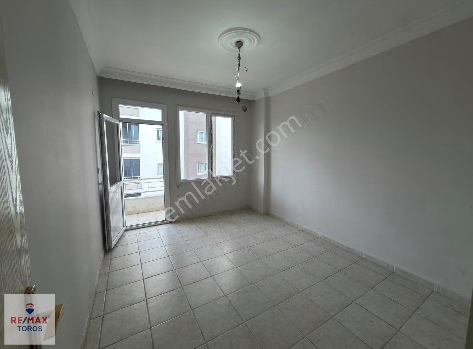 Remax Toros'tan Tece Kayısıkent Sitesi'nde Kiralık 3+1 - Görsel 14