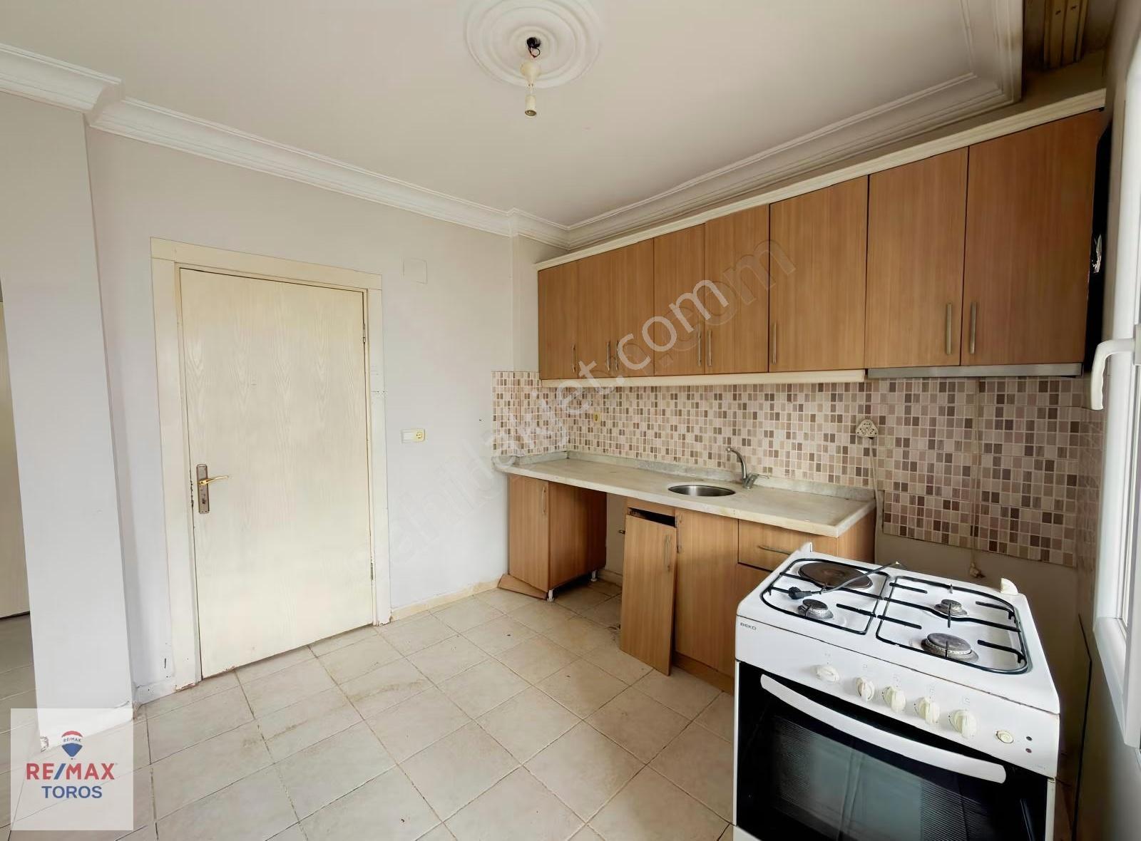 Remax Toros'tan Tece Kayısıkent Sitesi'nde Kiralık 3+1 - Görsel 17