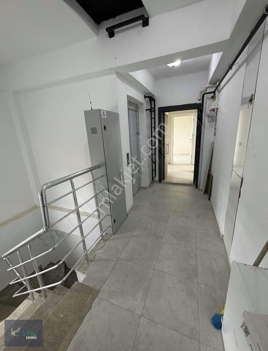 Teras Kafe Yakını Oturuma Hazır İskanlı 2+1 Satılık Daire - Görsel 26