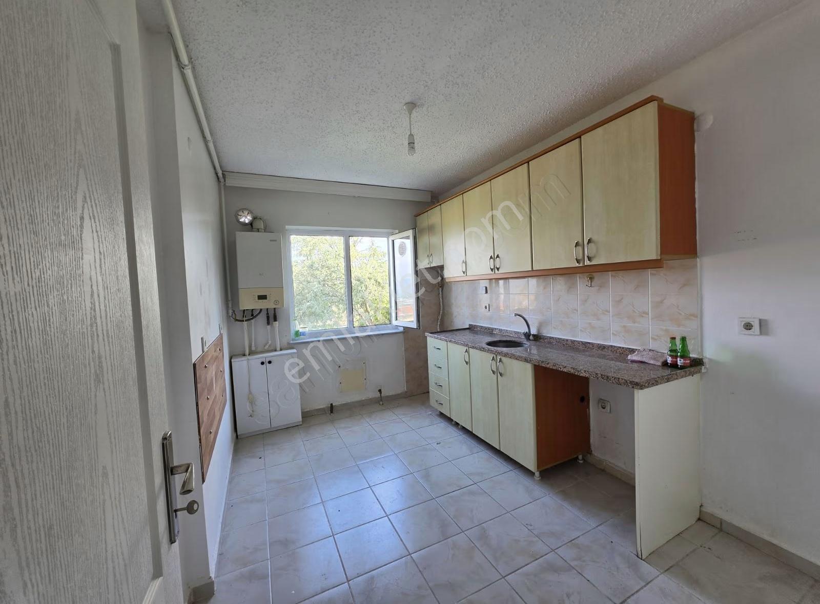 Bursa Emlak Alem-i Toki 1 Etapta Göl Manzaralı 2+1 Kiralık Daire - Görsel 8