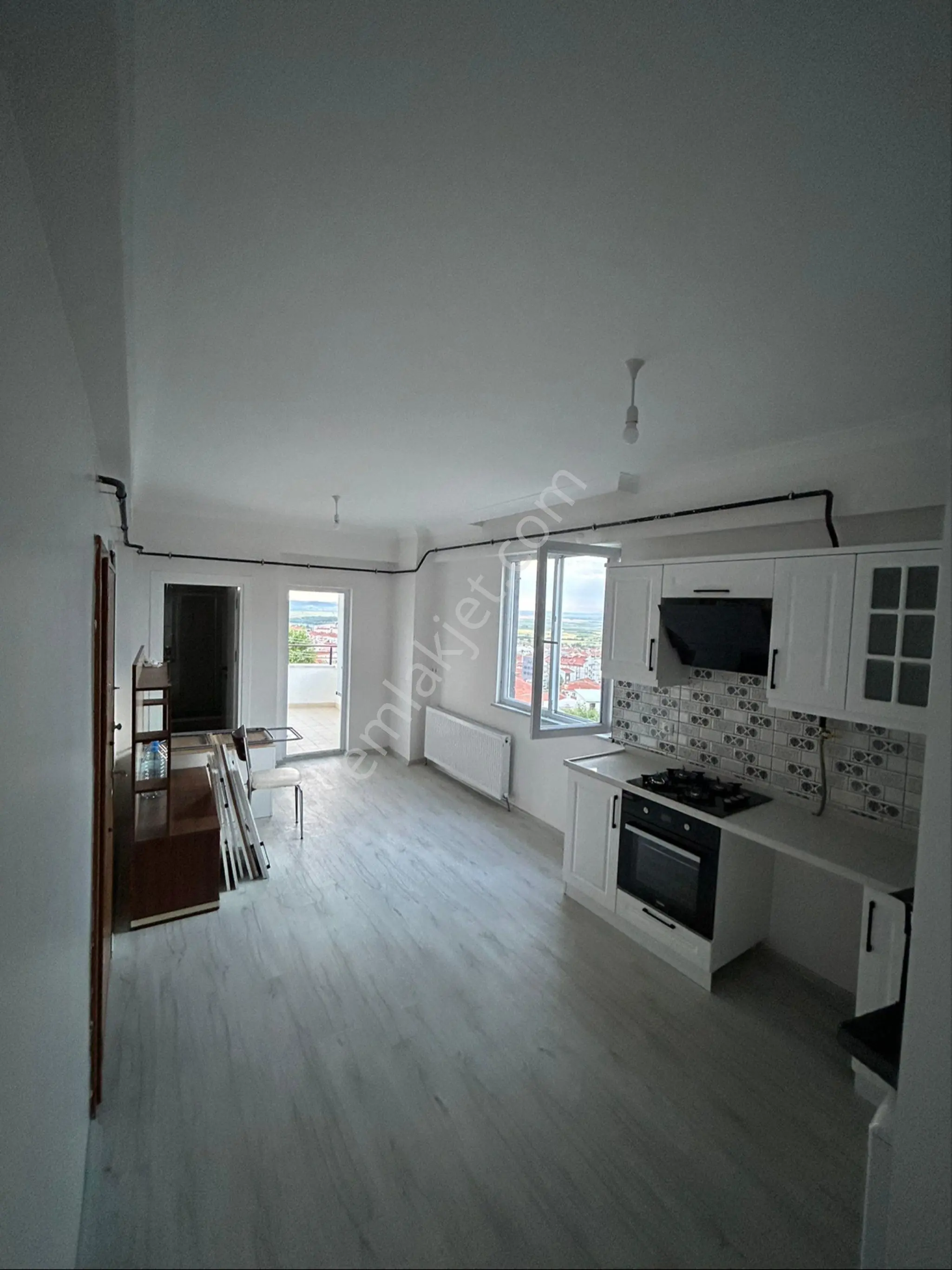 Aşağı Zaferiye Mahallesi Sahibinden Kiralık 1+1 Daire