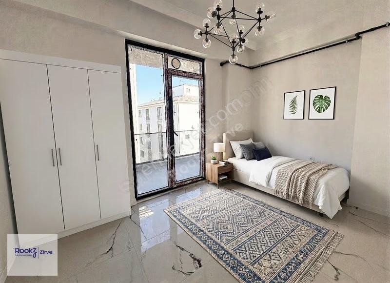 Yalova Çiftlikköyde Ara Kat,oturuma Hazır Satılık 1+1 Daire - Görsel 7
