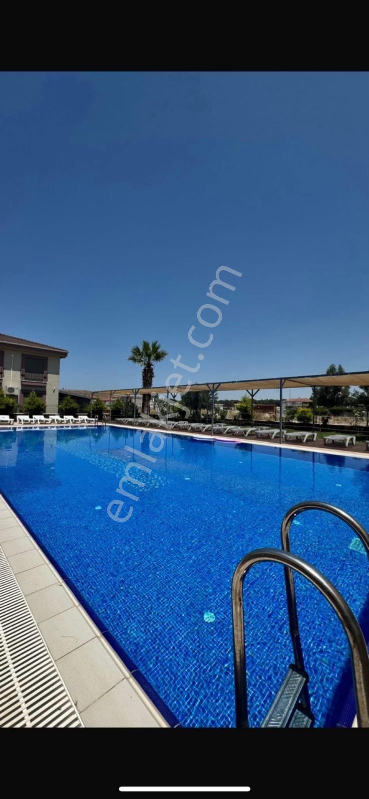 Havuzlu Sitede Günlük Haftalık Kiralık Daire - Görsel 4
