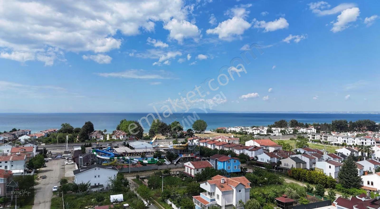 Yeniçiftlikte Anayola Denize Yakın %25 3kat İmarlı Müstakil Arsa